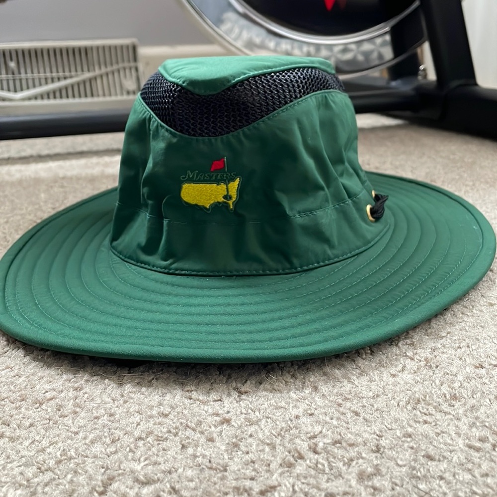 Master’s Outdoor Hat | Never Worn (size 7 1/8)